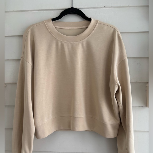 lululemon athletica Tops - Lululemon Softstreme Perfectly Oversized Crop Crew Sweatshirt Size 8